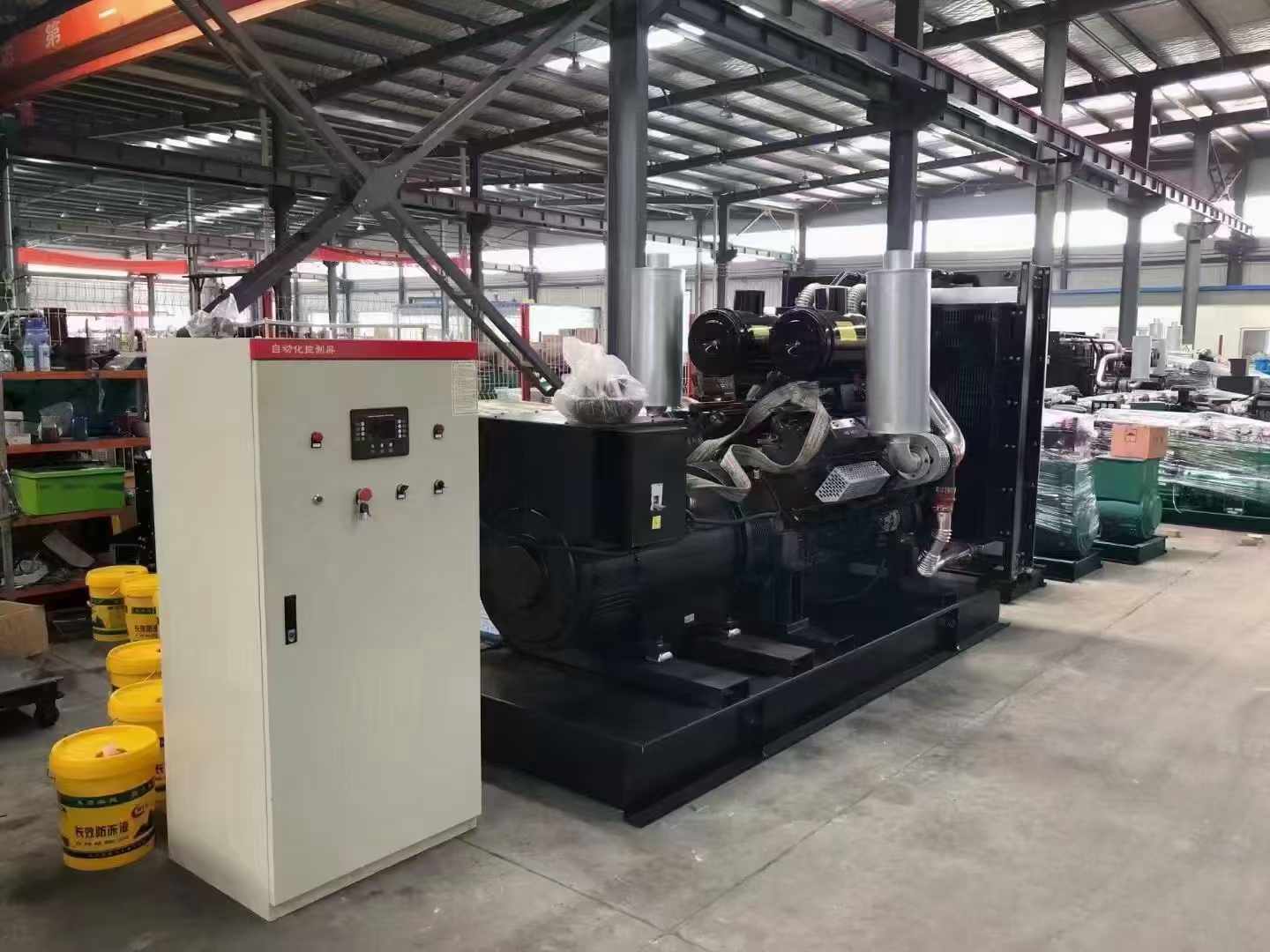 蒙城柴油发电机运行时的噪音和振动水平如何？