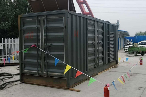 蒙城发电机租赁空气滤清器多久更换一次?